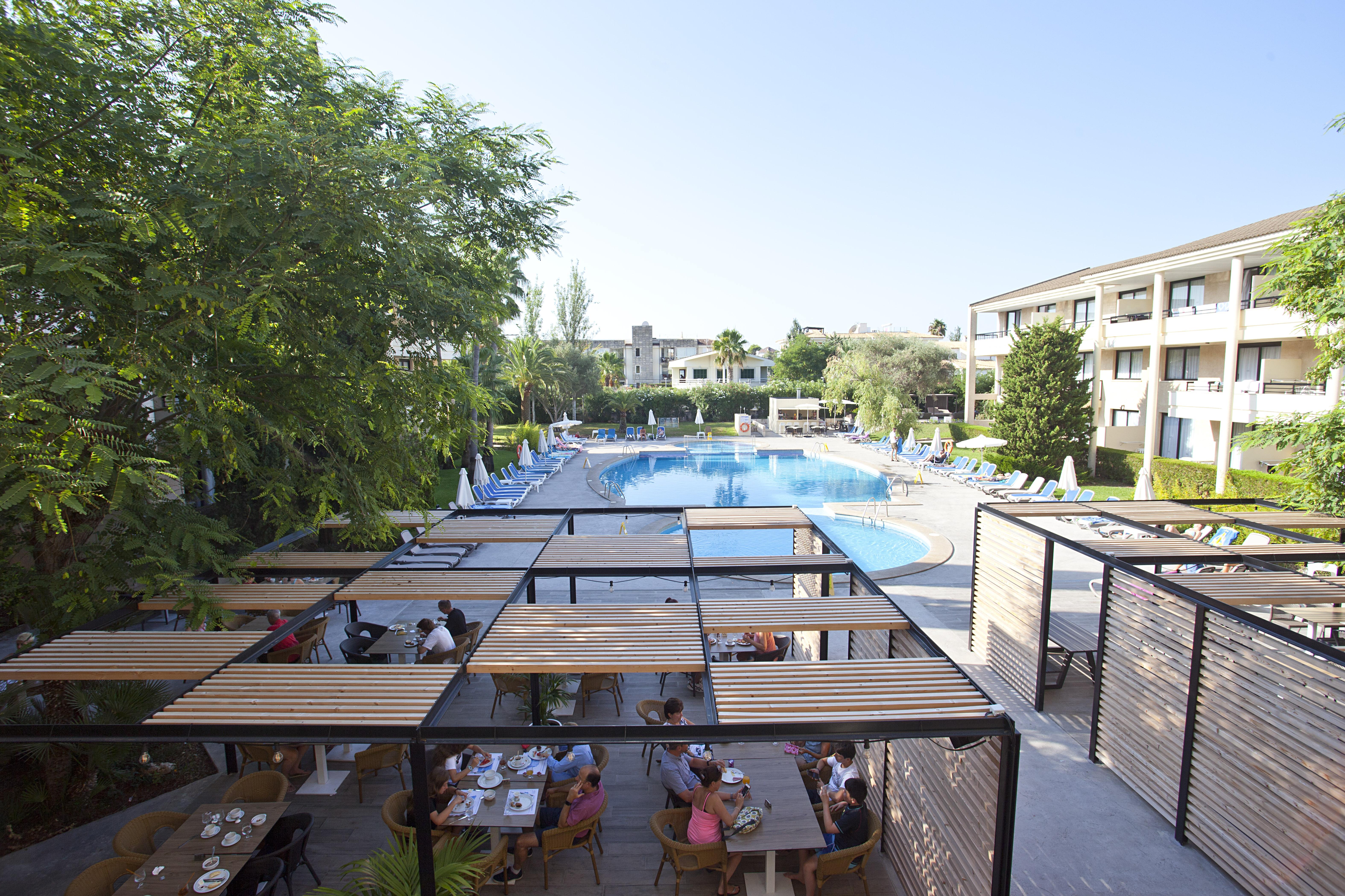Hotel Bahia Pollensa Port de Pollenca Bagian luar foto