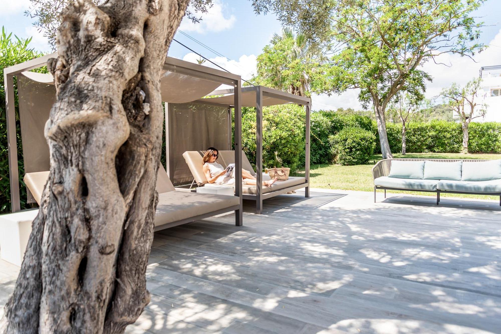 Hotel Bahia Pollensa Port de Pollenca Bagian luar foto